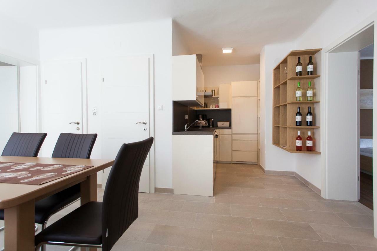 Zehentner - Wein & Feriendomizil Villa Illmitz Luaran gambar
